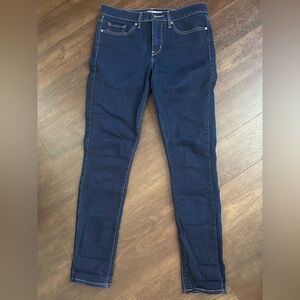 Levi’s 311 size 29